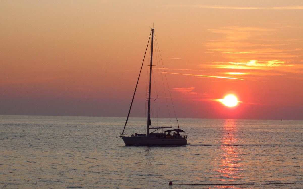 Kroatië - Slovenië boot-zon